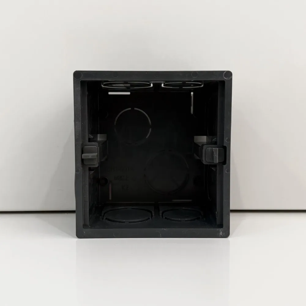 CHINT MOUNTING PATTRESS BOX